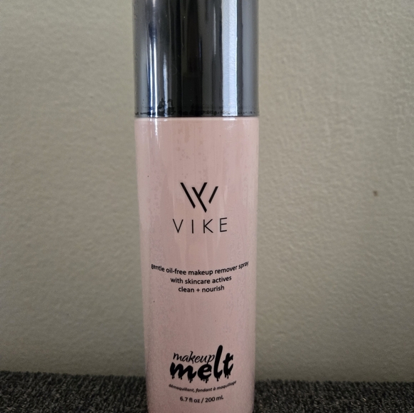 Vike Make-up Remover - Picture 1 of 3